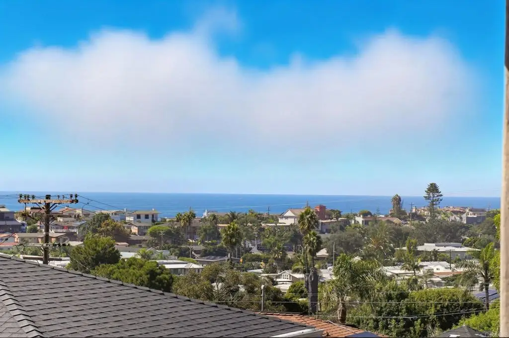 553 A Hygeia Ave. Avenue, Encinitas, CA 92024 - #1