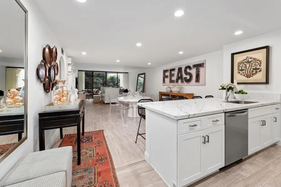 2500 Torrey Pines Rd #201, La Jolla, CA 92037 - #3