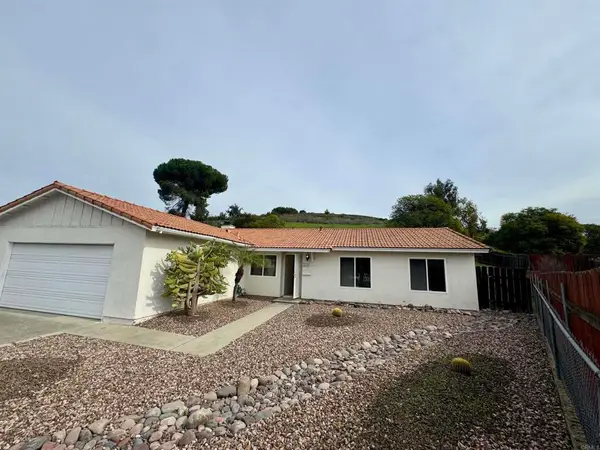 9909 Halberns Boulevard, Santee, CA 92071