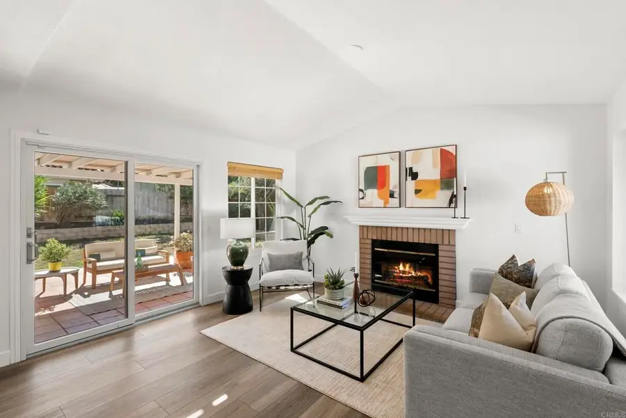 725 Cleveland Ave, Escondido, CA 92026 - #2