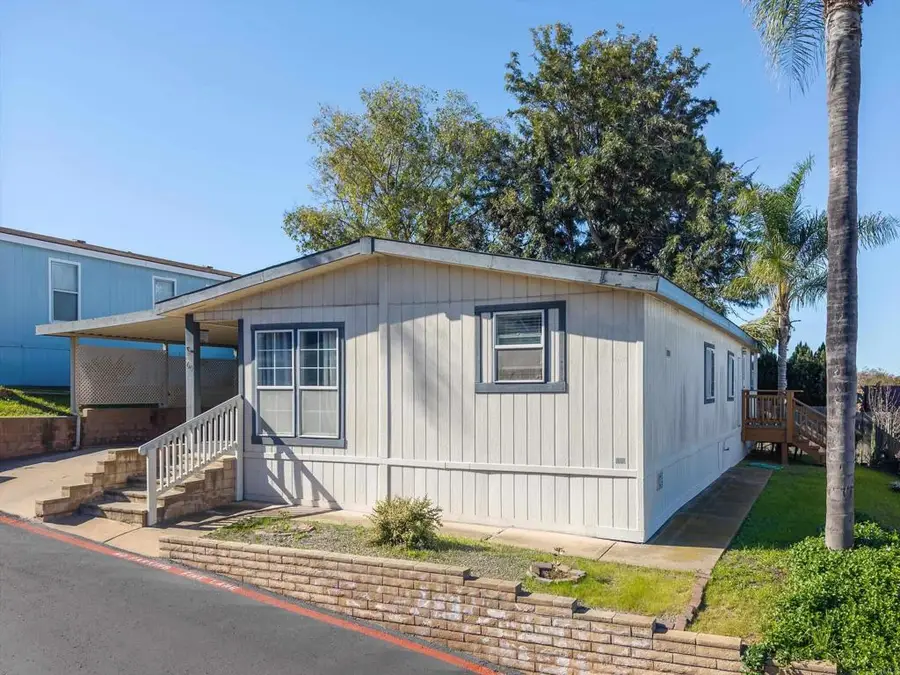 1333 E Olive Avenue #60, Vista, CA 92083 - #2