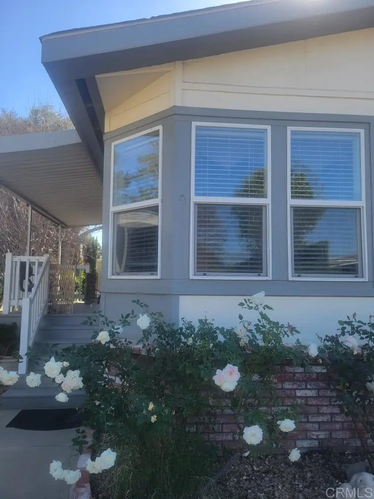 21202 Blue Curl Way, Canyon Country, CA 91351 - Image #2