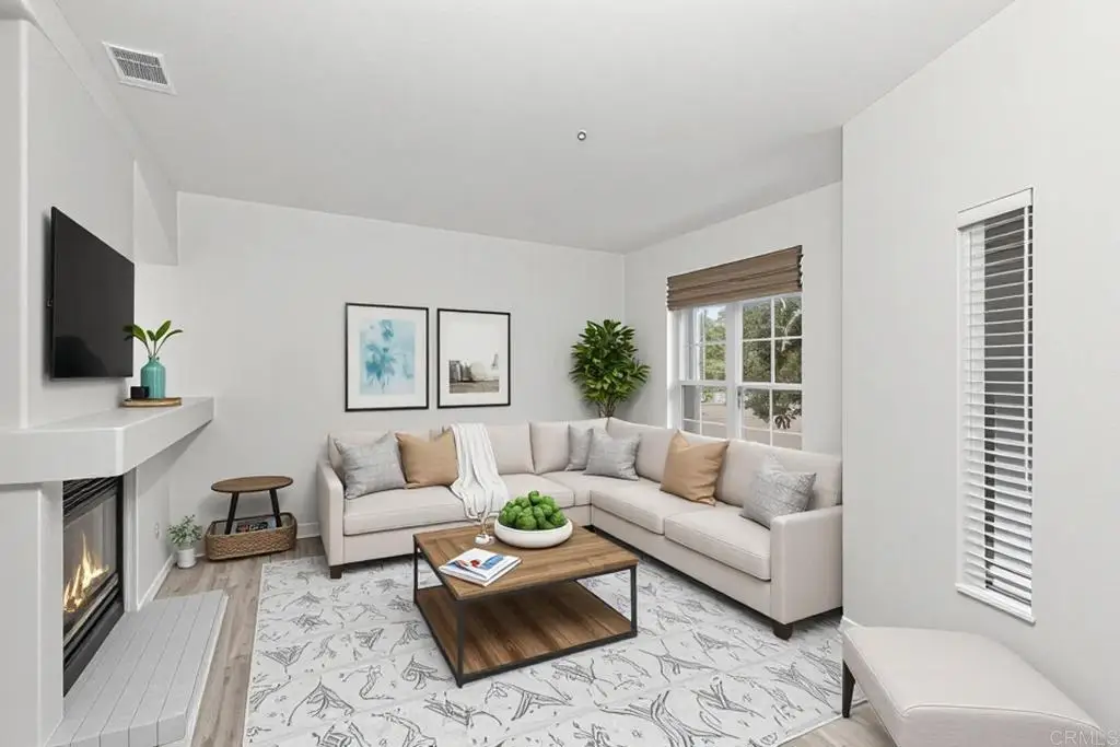 835 N Cleveland Street #E, Oceanside, CA 92054 - #1
