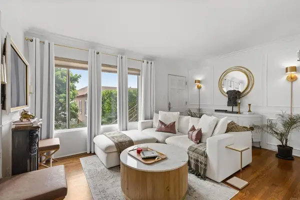 3620 Park Boulevard #8, San Diego, CA 92103