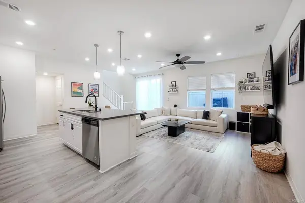 1374 Palo Verde Way, Vista, CA 92083