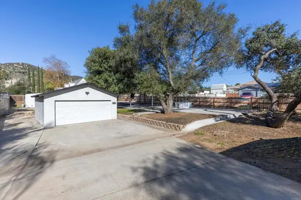 10292 Canyon Dr., Escondido, CA 92026