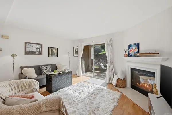 3211 Sirena Vista Way #116, Carlsbad, CA 92009