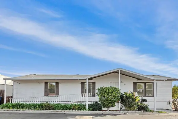 1600 E Vista Way #21, Vista, CA 92084