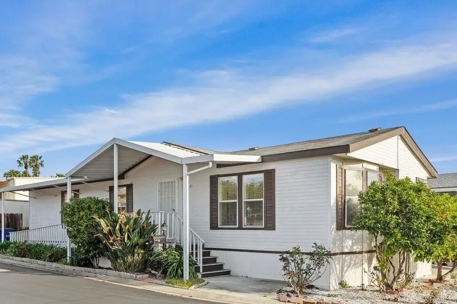 1600 E Vista Way #21, Vista, CA 92084 - #2