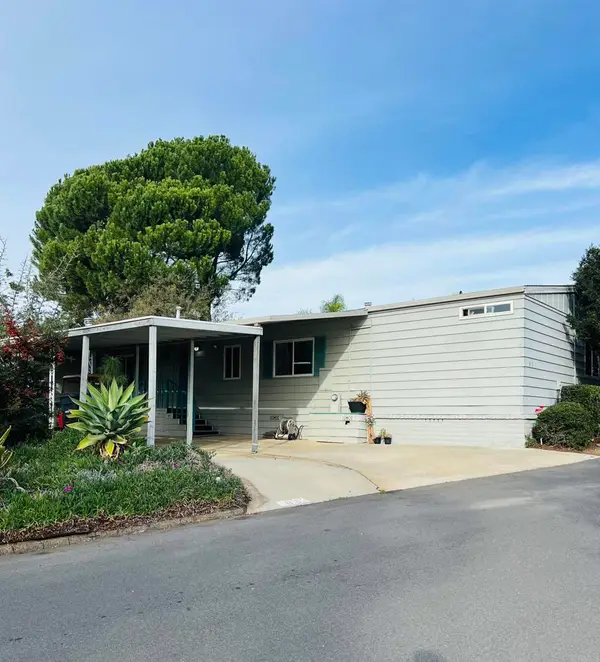 18218 Paradise Mountain Rd #space 83, Valley Center, CA 92082