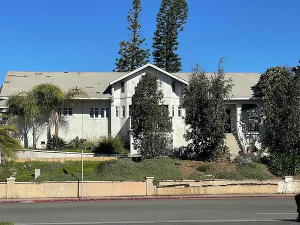 305 W San Ysidro Blvd, San Ysidro, CA 92173