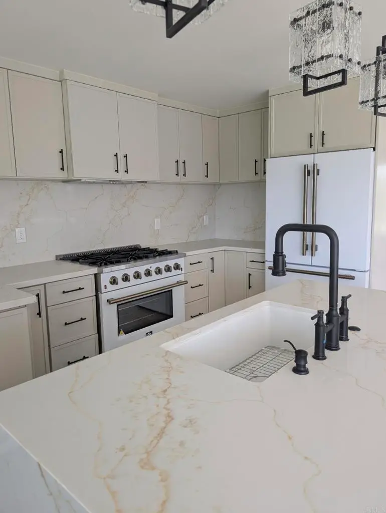 28148 Mountain Meadow Road, Escondido, CA 92026 - #2