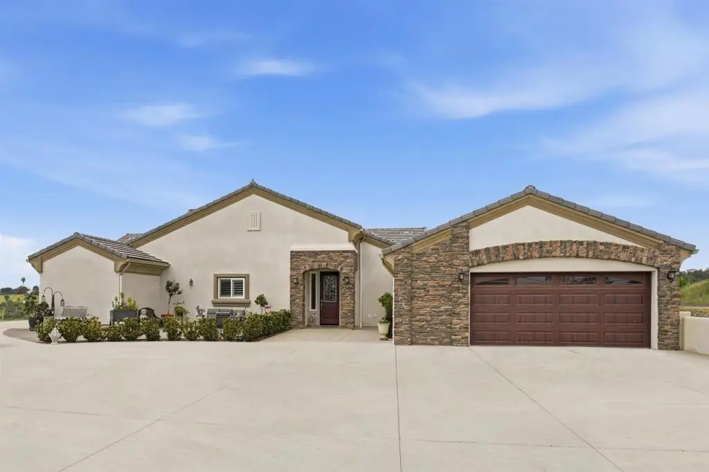 3600 Linda Vista Drive, Fallbrook, CA 92028 - #1