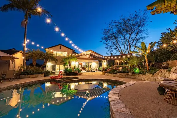 1528 Calle Narcisos, Encinitas, CA 92024