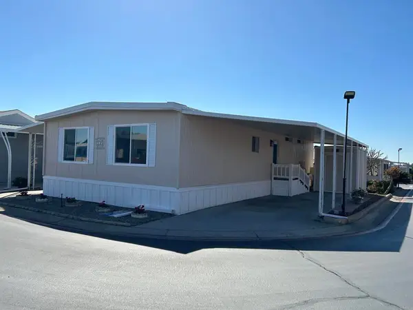 1506 Oak Drive #22, Vista, CA 92084