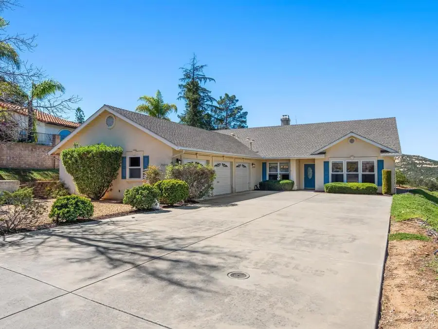 15810 Rainbird Rd., Ramona, CA 92065 - #2