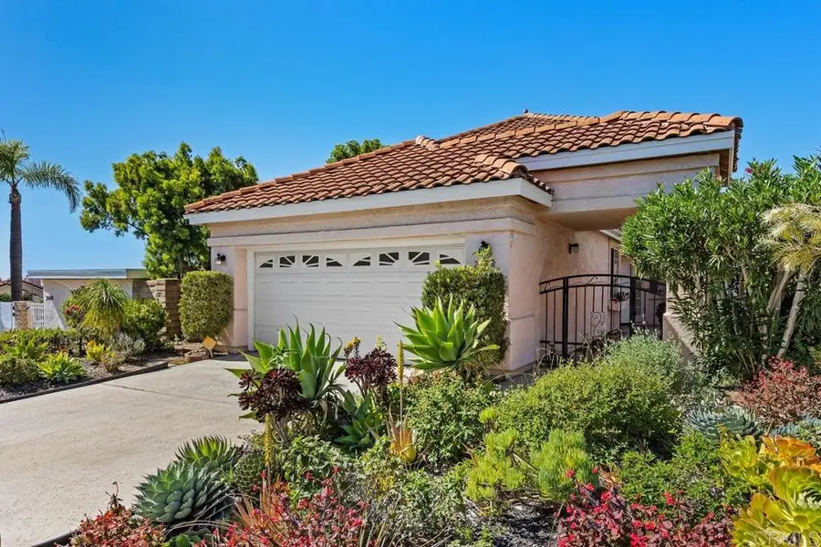 2478 Eagle Crest Ln, Vista, CA 92081 - #3