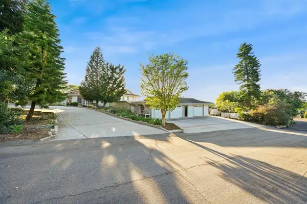 2166 Camino Cantera, Vista, CA 92084