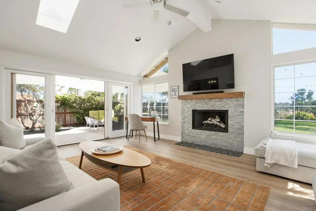 1708 Countryside Drive, Vista, CA 92081 - #1