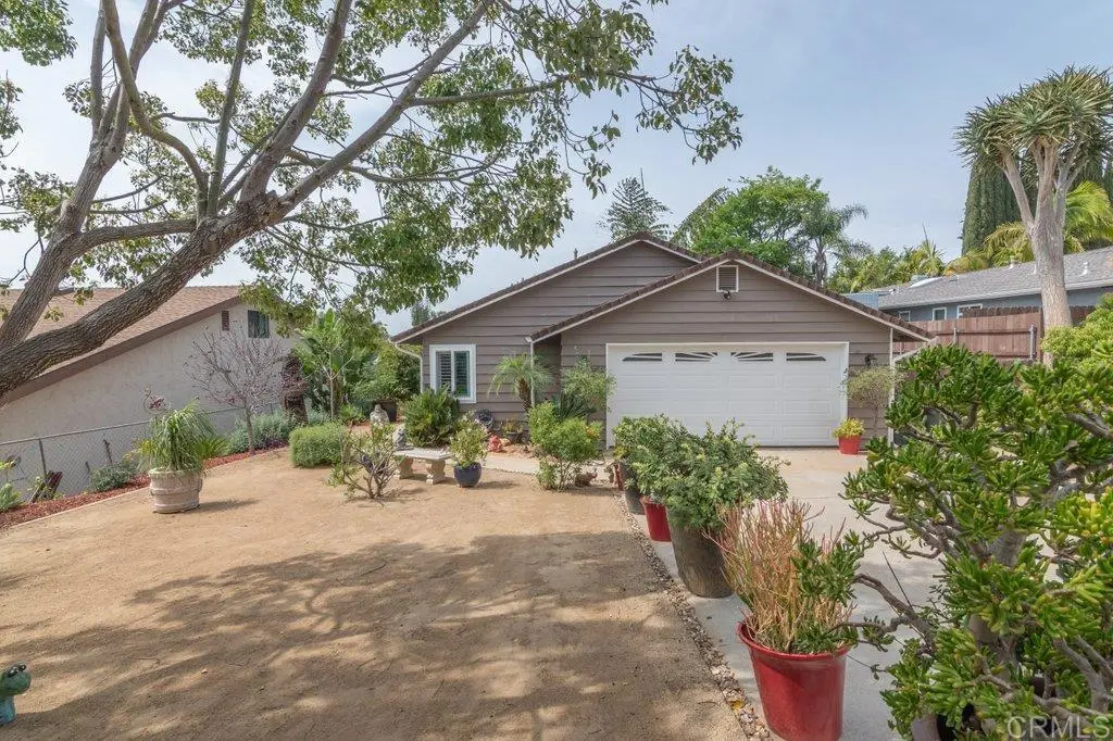 914 N Main Avenue, Fallbrook, CA 92028 - #1