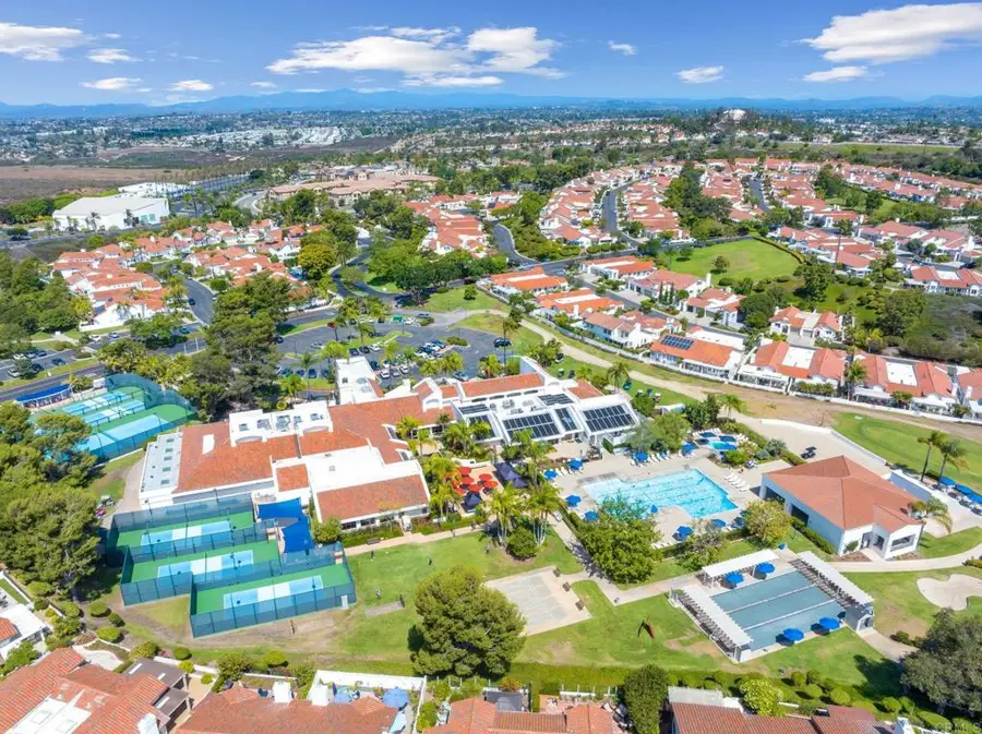 6050 Malea Way, Oceanside, CA 92056 - #3