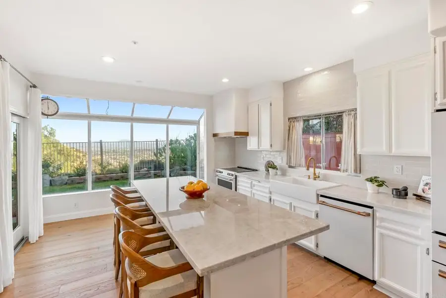 2219 View Crest, Escondido, CA 92026 - #2