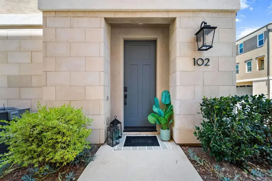 1226 Sunrise View #102, San Marcos, CA 92078 - #3