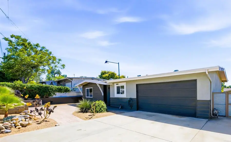 421 Hillcrest Lane, Fallbrook, CA 92028 - #2