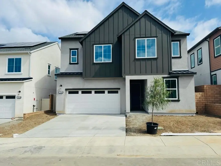 716 Miravar Place, Vista, CA 92081 - #2