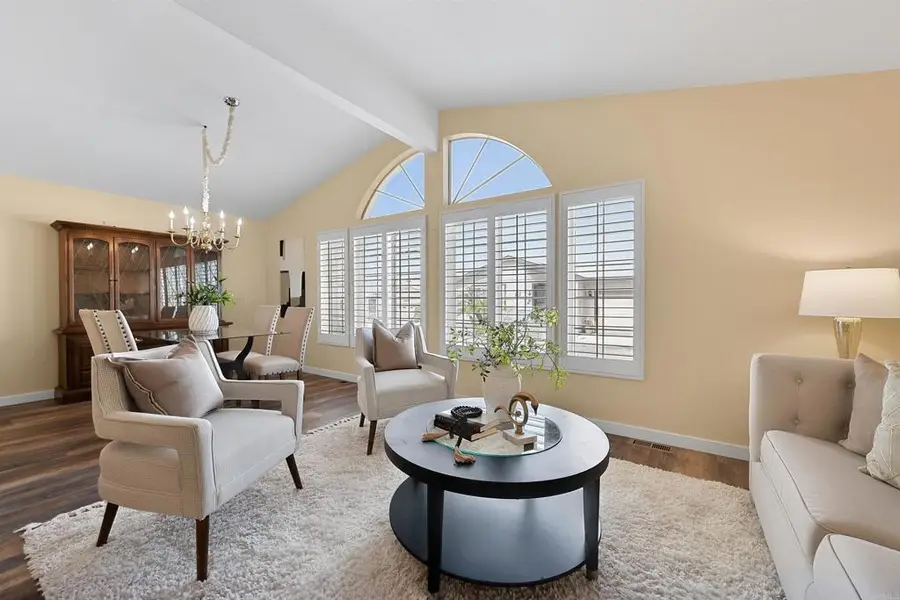 635 Via Santa Cruz, Vista, CA 92081 - #3