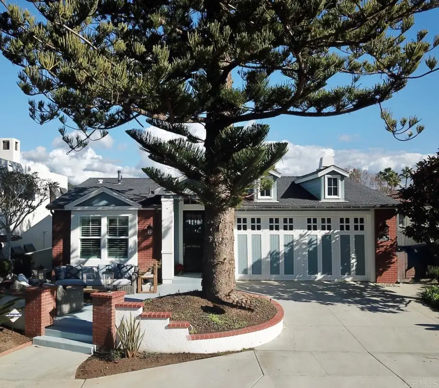 212 N Helix Avenue, Solana Beach, CA 92075 - #2
