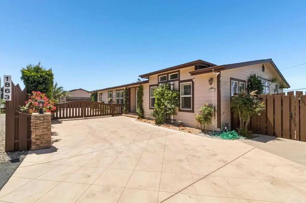 1863 Alessandro Trail, Vista, CA 92084 - #1