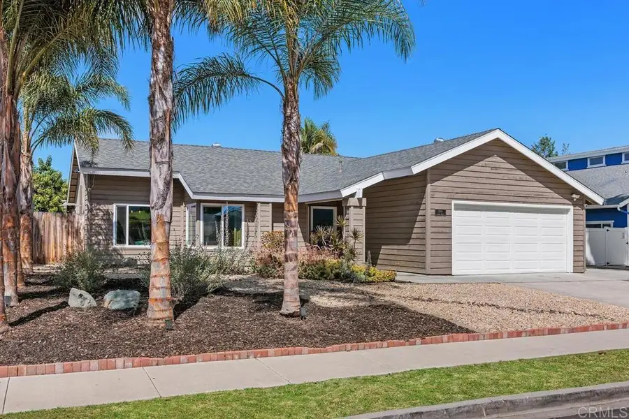 1744 Calle Jules, Vista, CA 92084 - #3