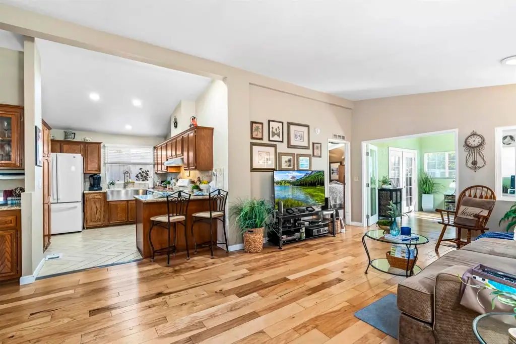 2010 W San Marcos Blvd #8, San Marcos, CA 92078 - #1