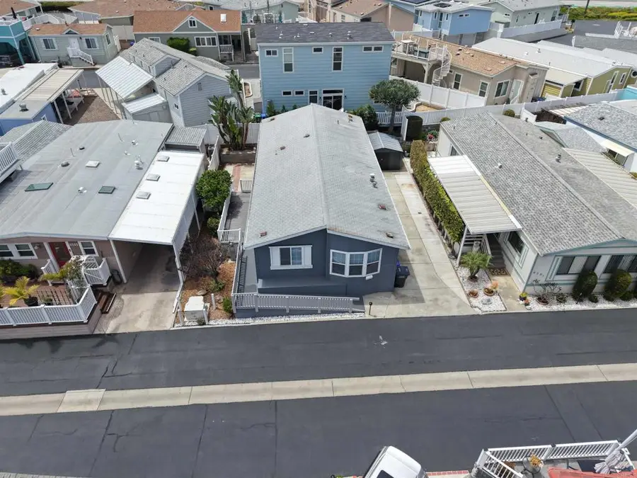 6503 Friendly Place, Carlsbad, CA 92011 - #2