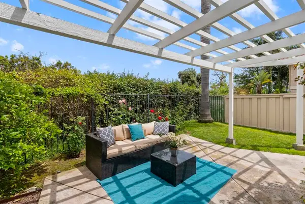 7265 Caminito Pantoja, San Diego, CA 92122