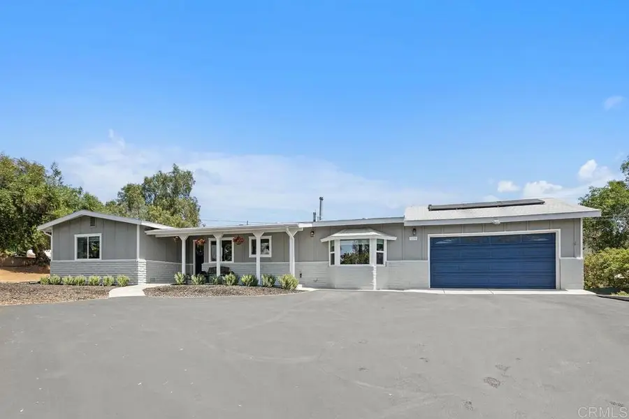 2194 Foothill Drive, Vista, CA 92084 - #2