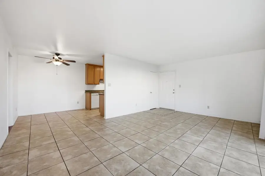 559 E Madison Avenue #108, El Cajon, CA 92020 - #3