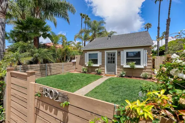 4802 Pescadero, San Diego, CA 92107
