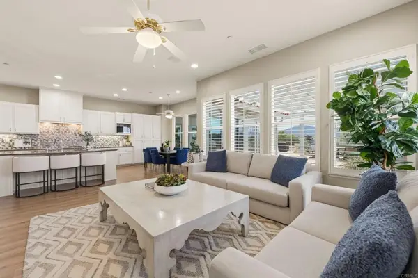 10928 La Alberca Avenue, San Diego, CA 92127