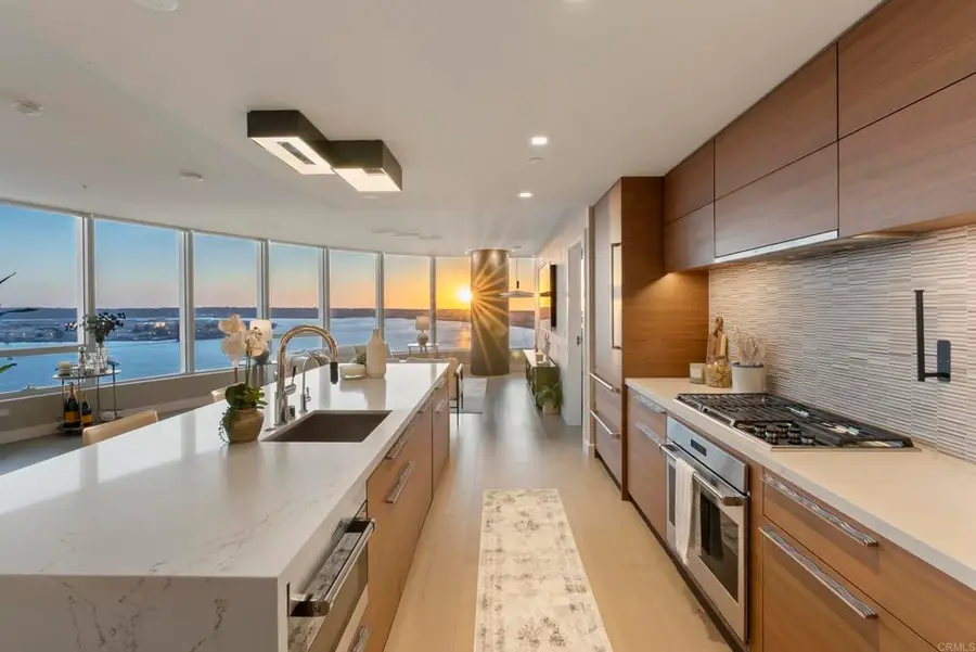 888 W E Street #3002, San Diego, CA 92101 - #2