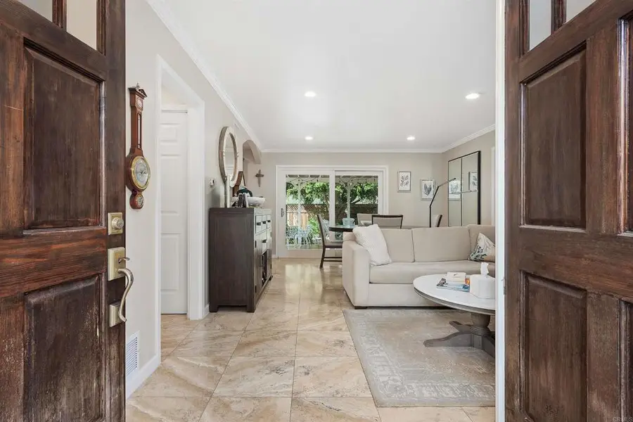 2084 Meadowlark Circle, San Marcos, CA 92078 - #2