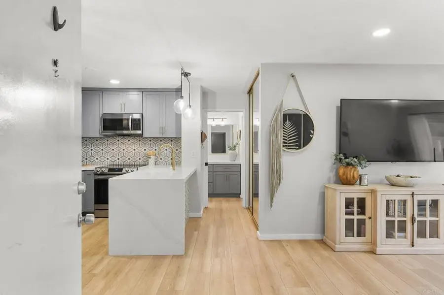 1855 Diamond #218, San Diego, CA 92109 - #3