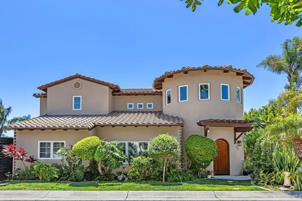 213 Hillcrest Dr., Encinitas, CA 92024