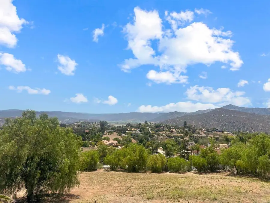 2888 Eastview, Escondido, CA 92025 - #3