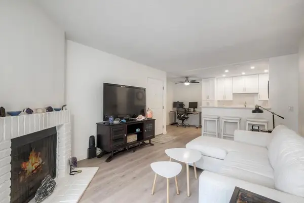 1810 S El Camino Real #106, Encinitas, CA 92024