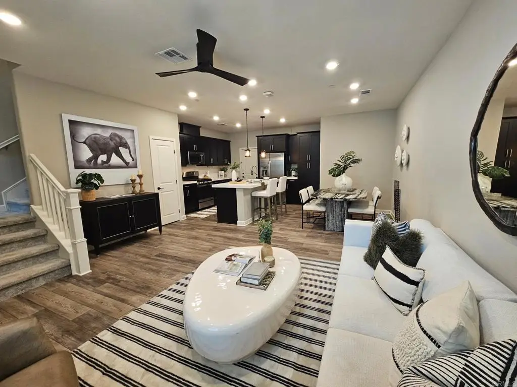 1118 Delpy View Point, Vista, CA 92084 - #1