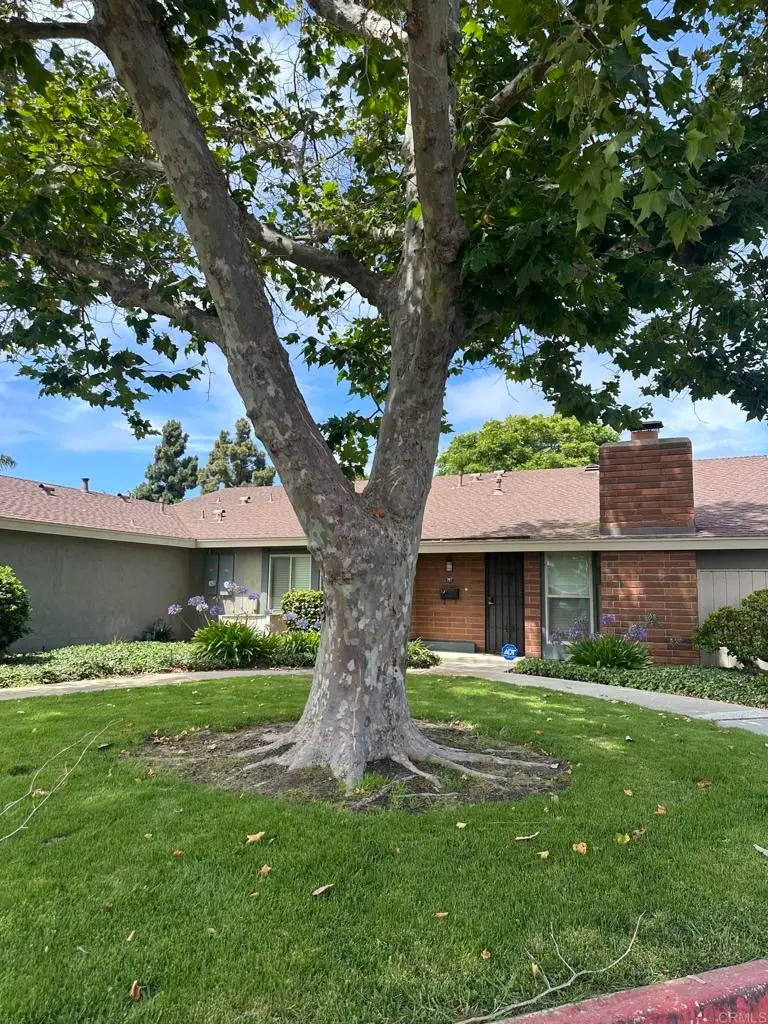 307 Fireside St, Oceanside, CA 92058 - #1