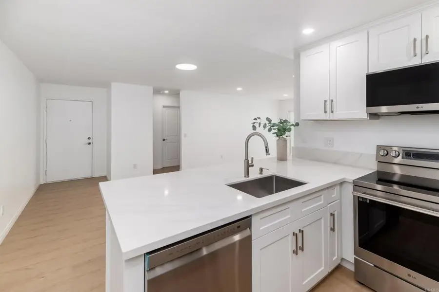 7758 Caminito Encanto #204, Carlsbad, CA 92009 - #3