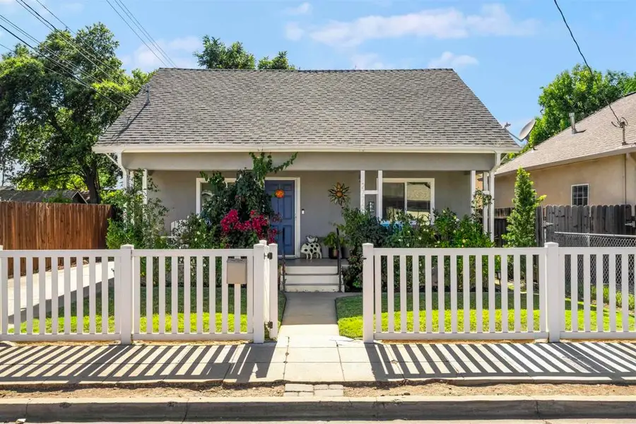 2776 Santa Clara Way, Sacramento, CA 95817 - #2